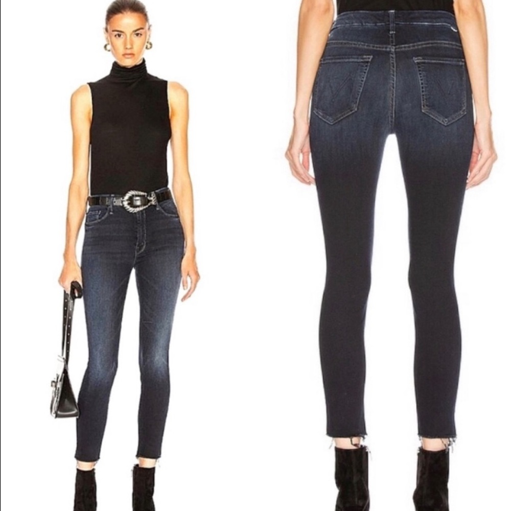 MOTHER High Waisted Looker Ankle Fray
In "Last Call Wash", SIZE 26 NEW